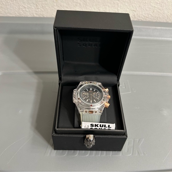 Brand New Watch - Picture 11 of 12